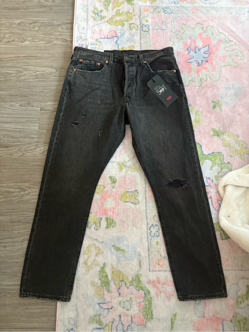 Levi's Black Slim Straight Distressed womens Jeans